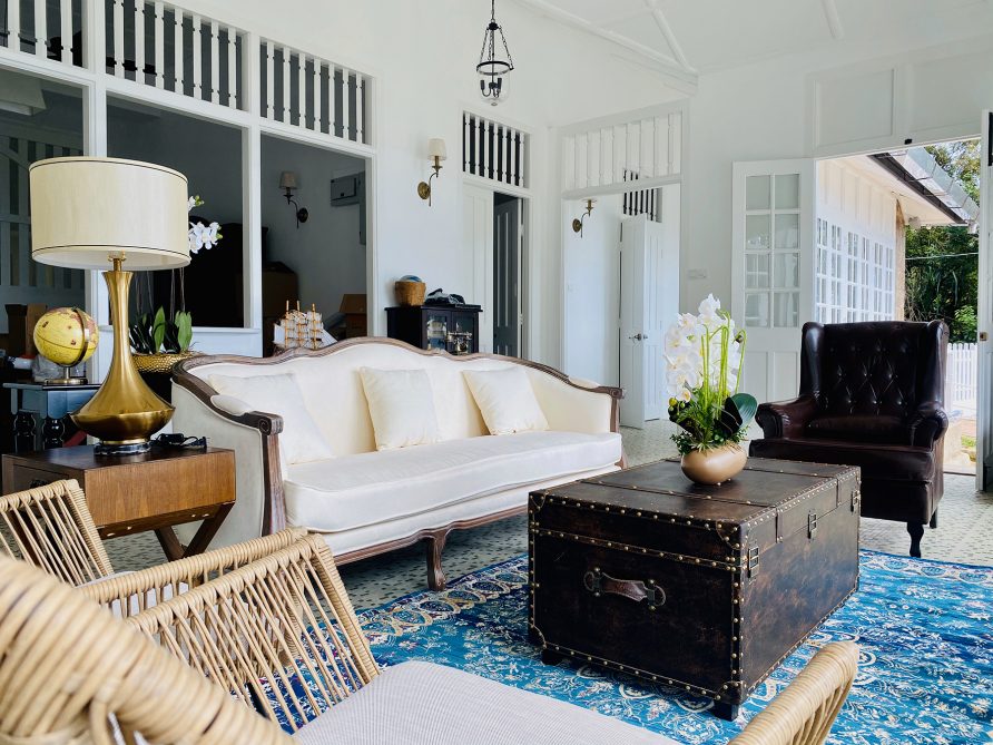 Home Hillside Retreat